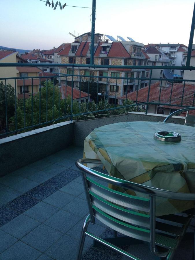 Central Guesthouse Несебир Екстер'єр фото