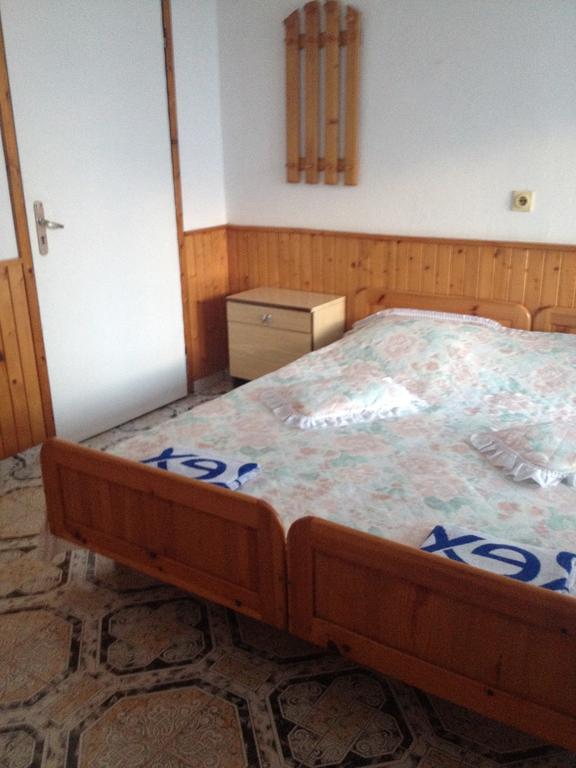 Central Guesthouse Несебир Екстер'єр фото